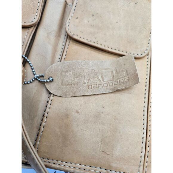 Vintage Tan Leather Crossbody Bag With Adjustable Strap & Multiple Compartments - Picture 9 of 12